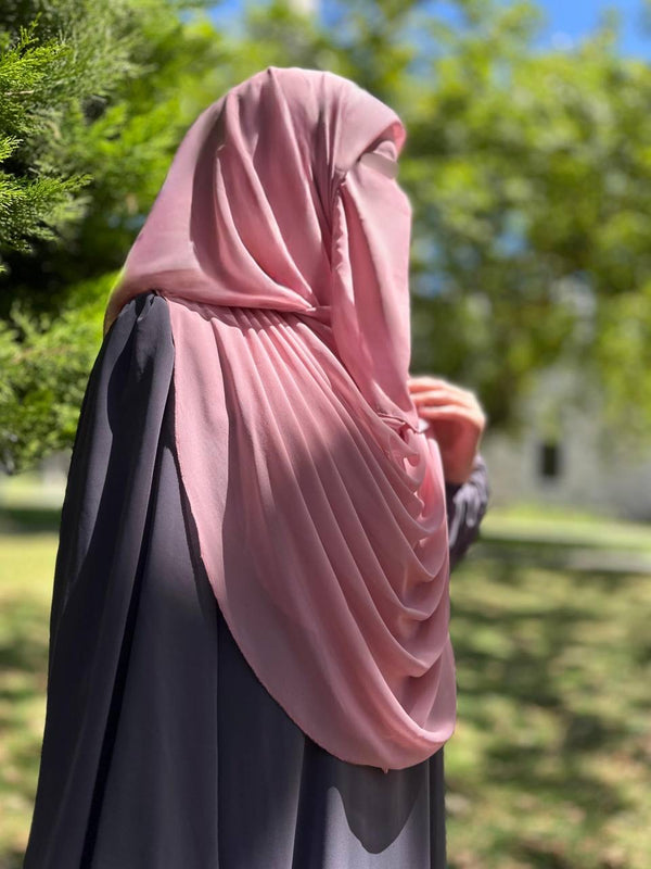 👑 طقم الحرملة الملكية مع الشال المربع لون زهري (بدون النقاب)
