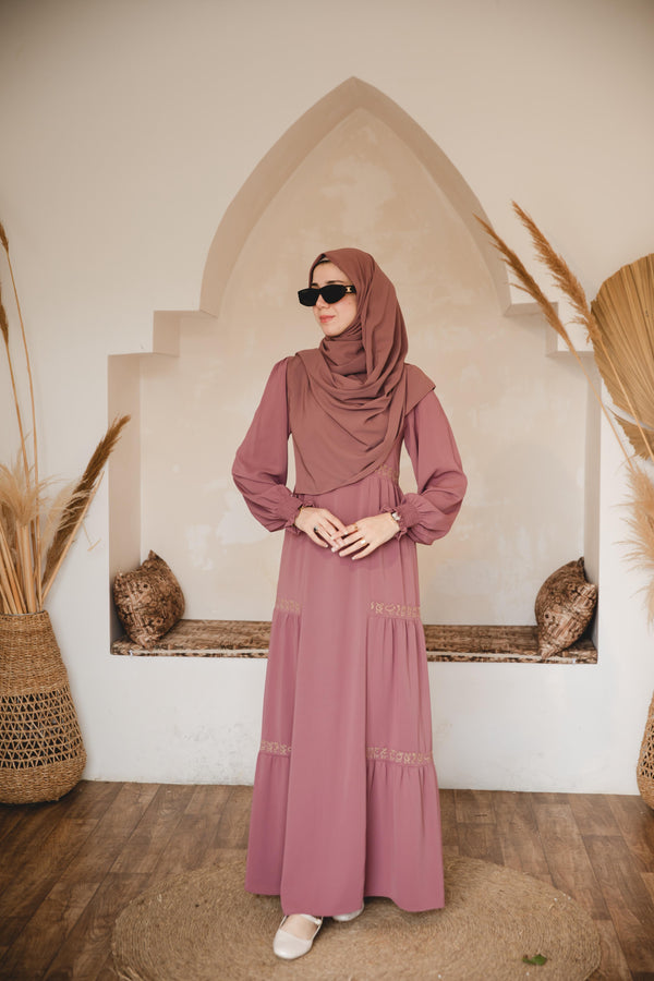 فستان الخاشعة عربية - وردي - اختاري نمره اكبر