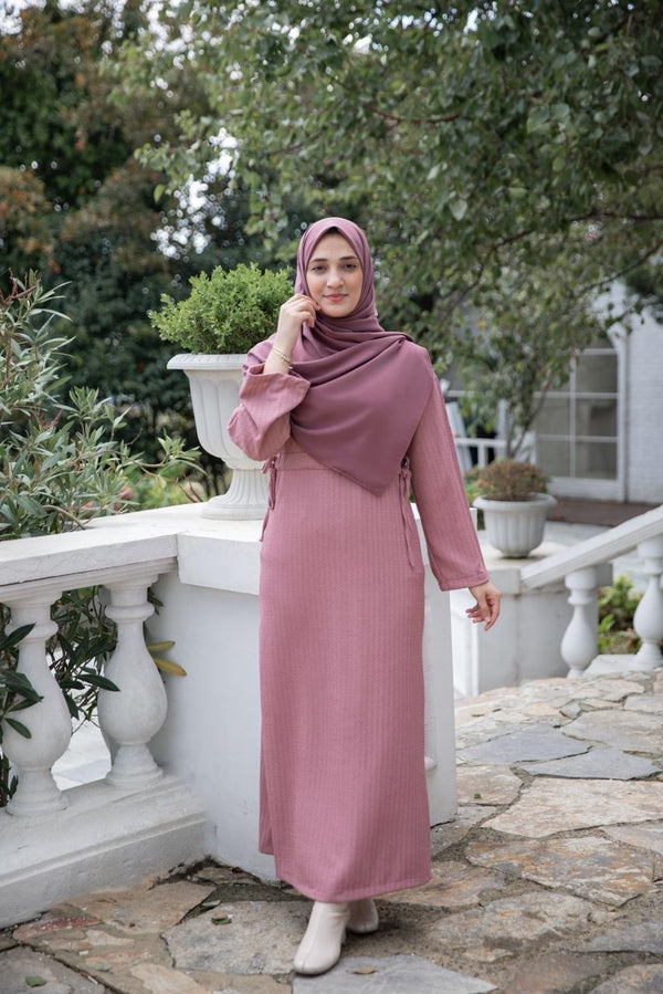 فستان دلال - وردي ❄️