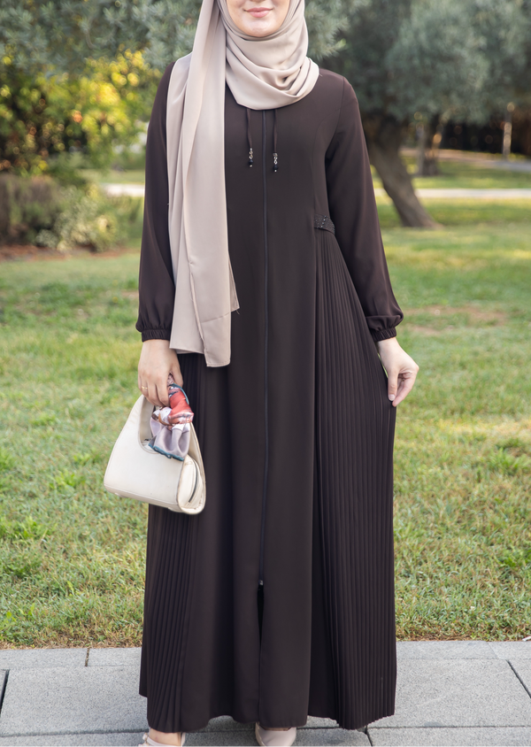 عباية الأناقة لون بني