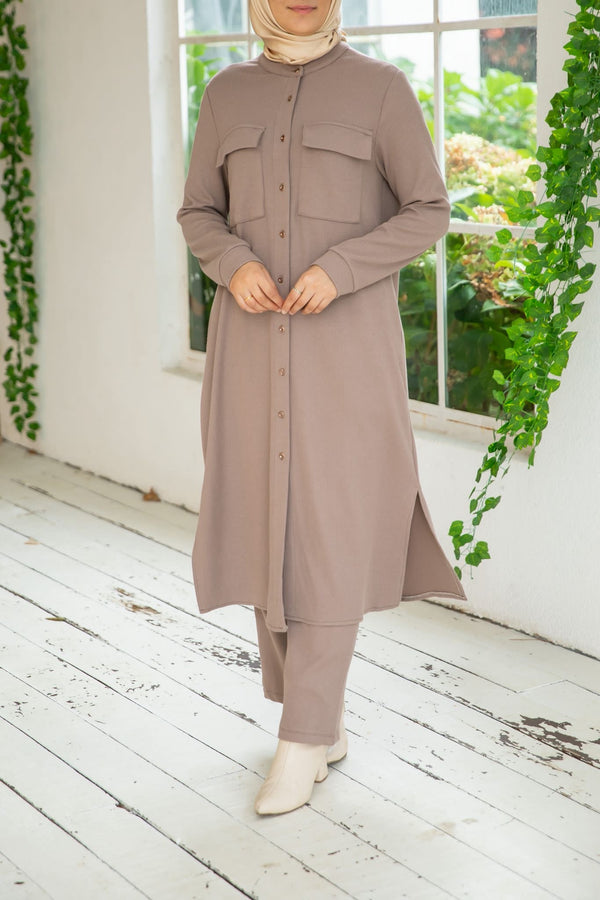 طقم كاجوال - بيج