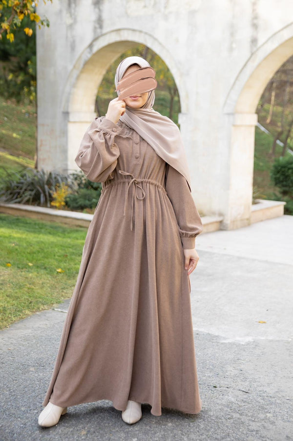 فستان دانتيل شتوي - بيج (اختاري اصغر بنمره)