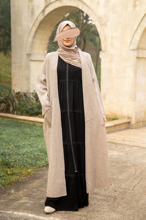 جاكيت حور_بيج