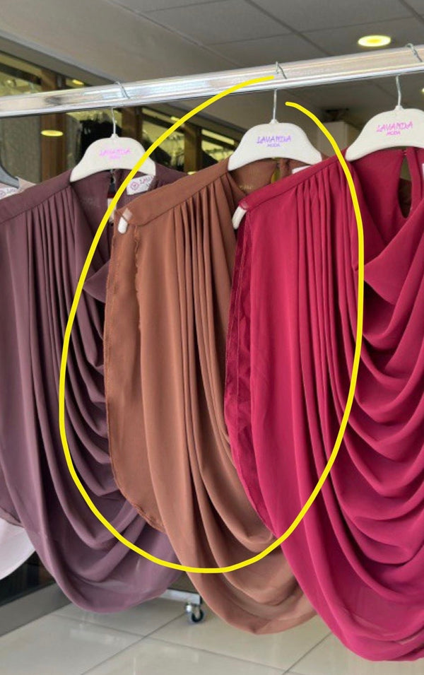 👑 طقم الحرملة الملكية مع الشال المربع لون عسلي (بدون النقاب)