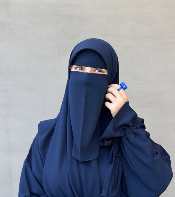 🖤 نقاب لافيا (غطاء الوجه) بقماش الشيفون الكوري الفاخر - لون كحلي
