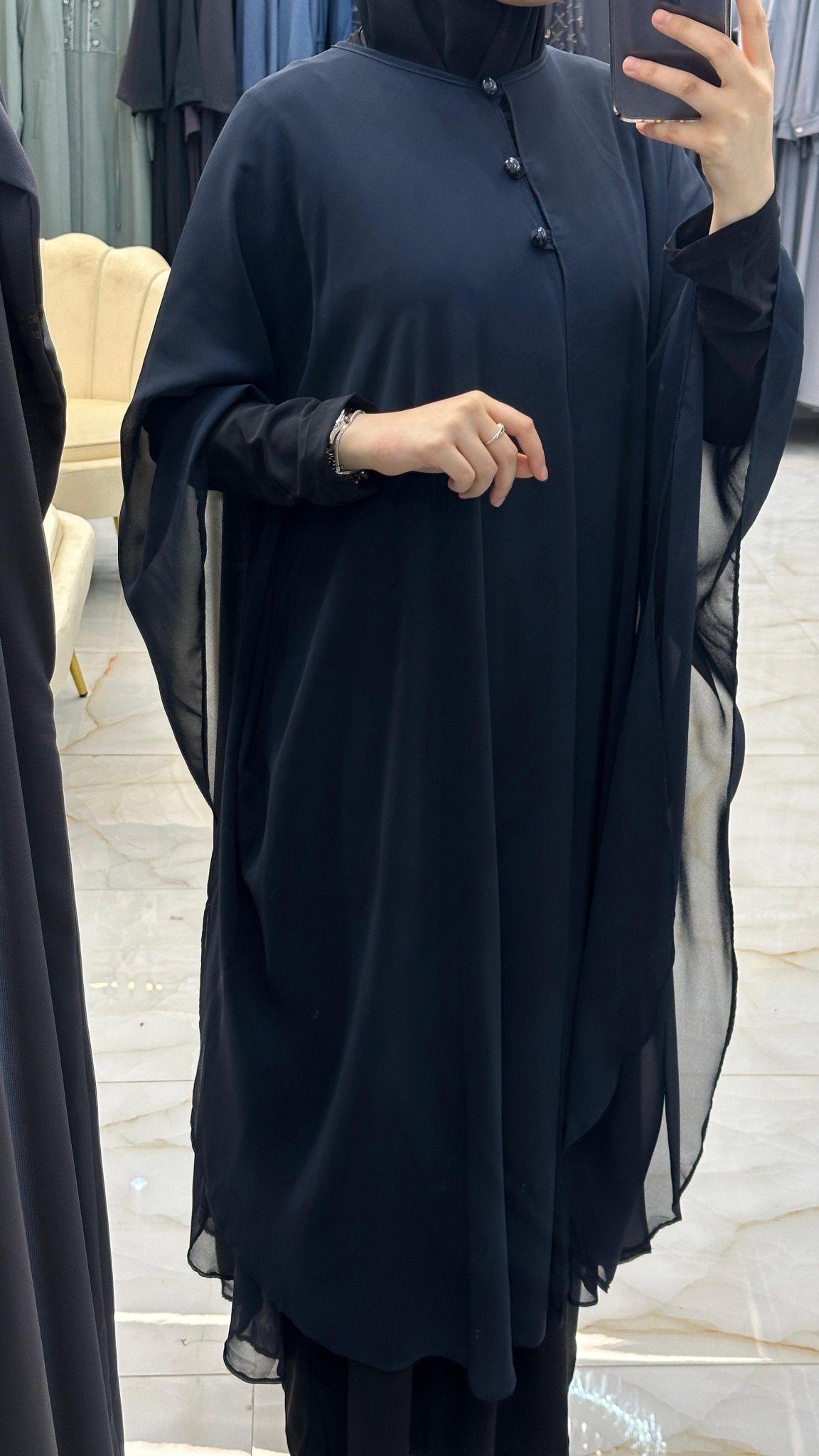 عباية العفة ماركة لاڤيا لون اسود - Lavia