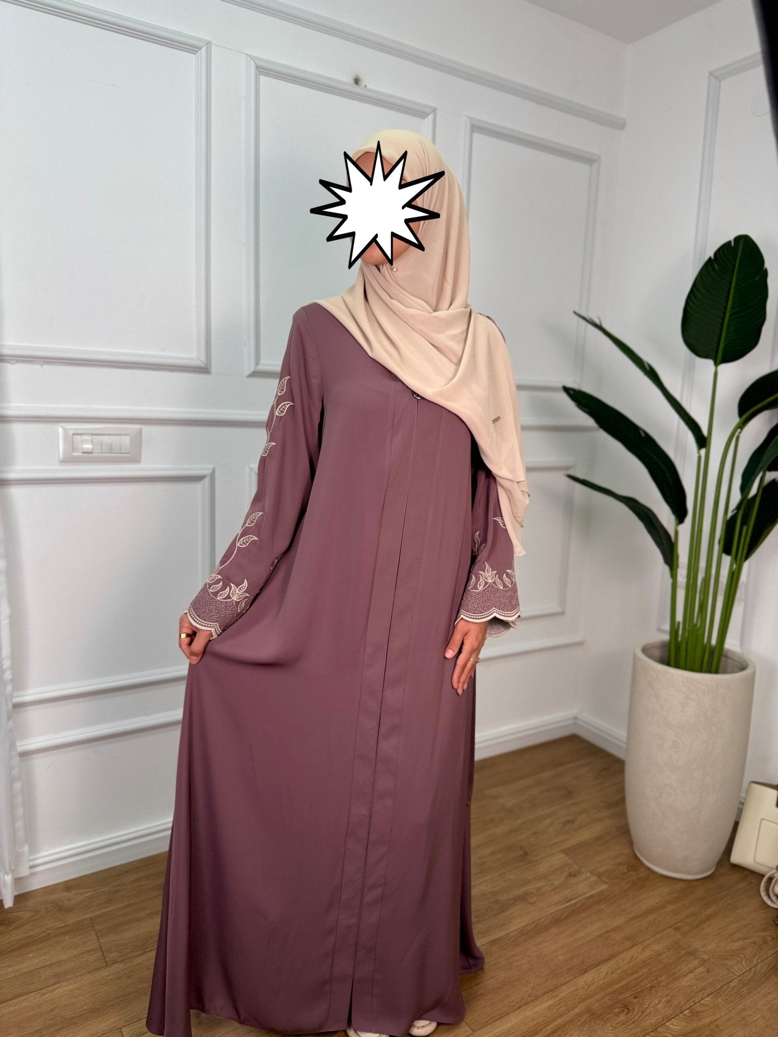عباية انصاف لون نود غامق - Lavia