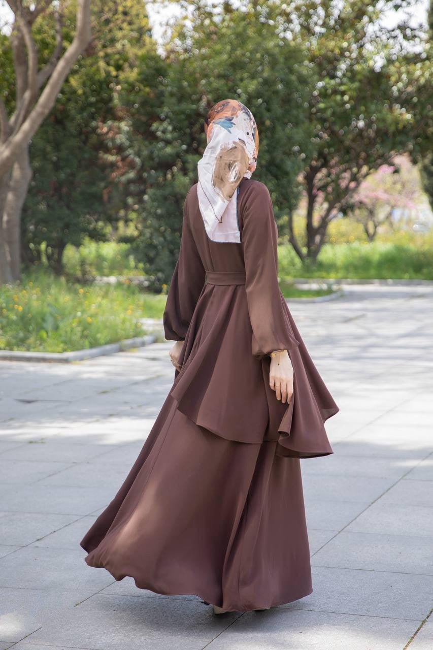 فستان غنى لون بني🤎 - Lavia