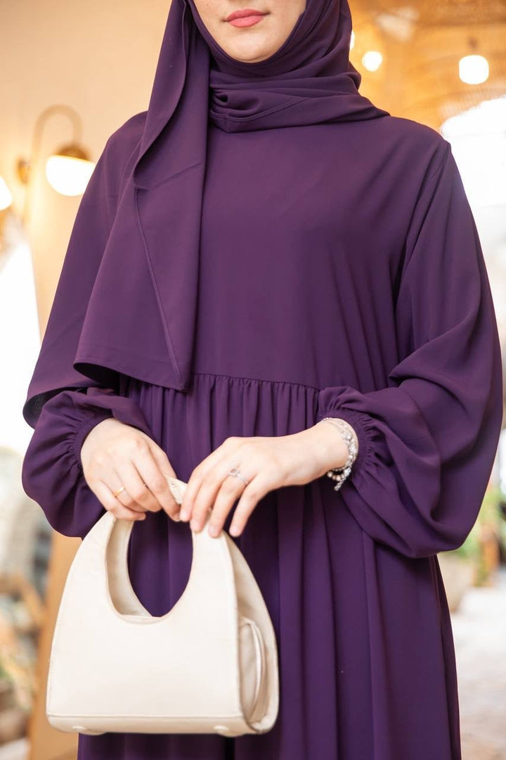 فستان لاڤيا الأيقوني من مجموعة العفاف الراقية❤️ لون بنفسجي غامق - Lavia