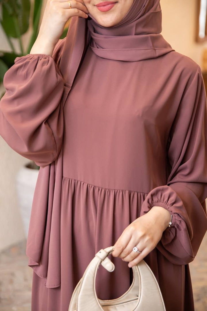 فستان لاڤيا الأيقوني من مجموعة العفاف الراقية❤️ لون وردي - Lavia