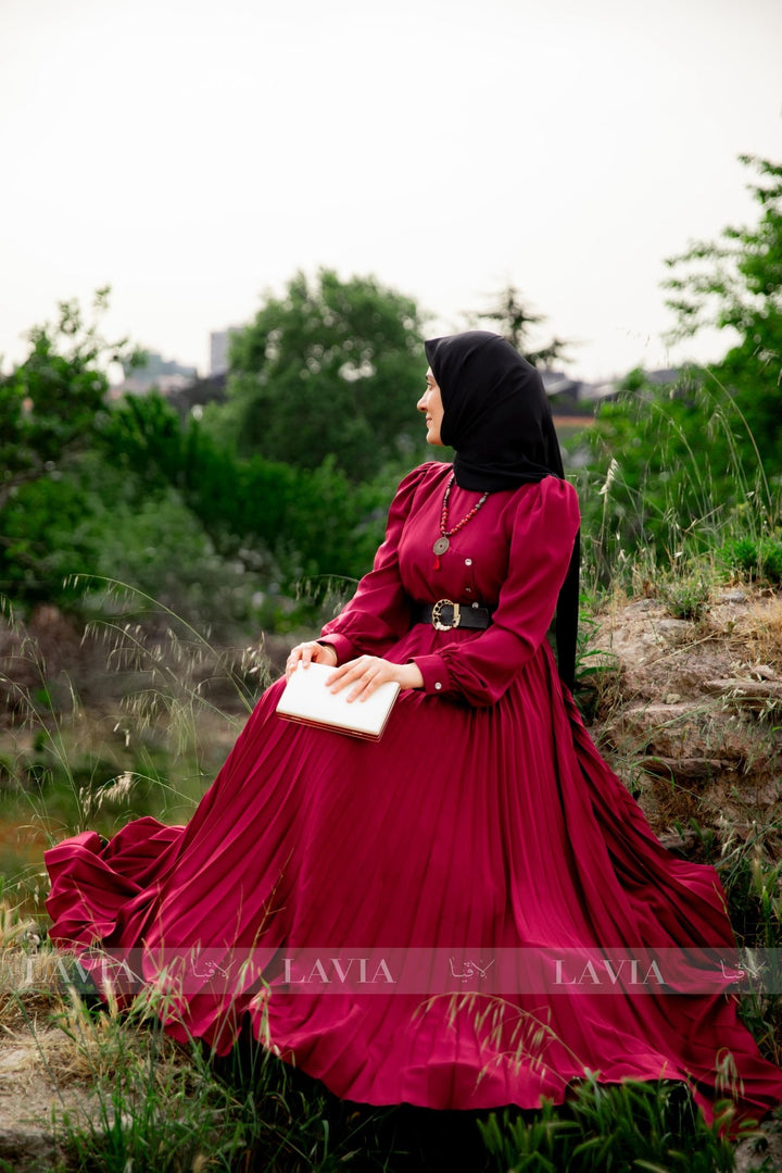 ✨ فستان مسلمة الحصري للمناسبات بدون الحزام لون بوردو✨ (قصة واسعة، التفاصيل في الوصف ⬇️) - Lavia