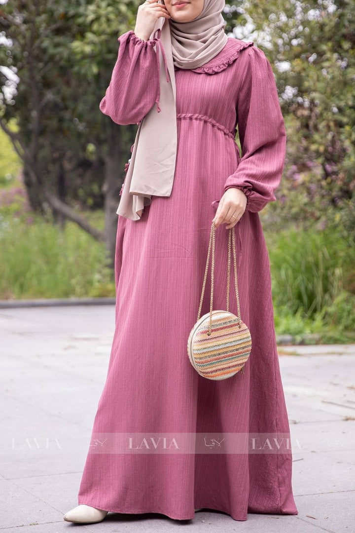 فستان ندى لون وردي 🌸 - Lavia