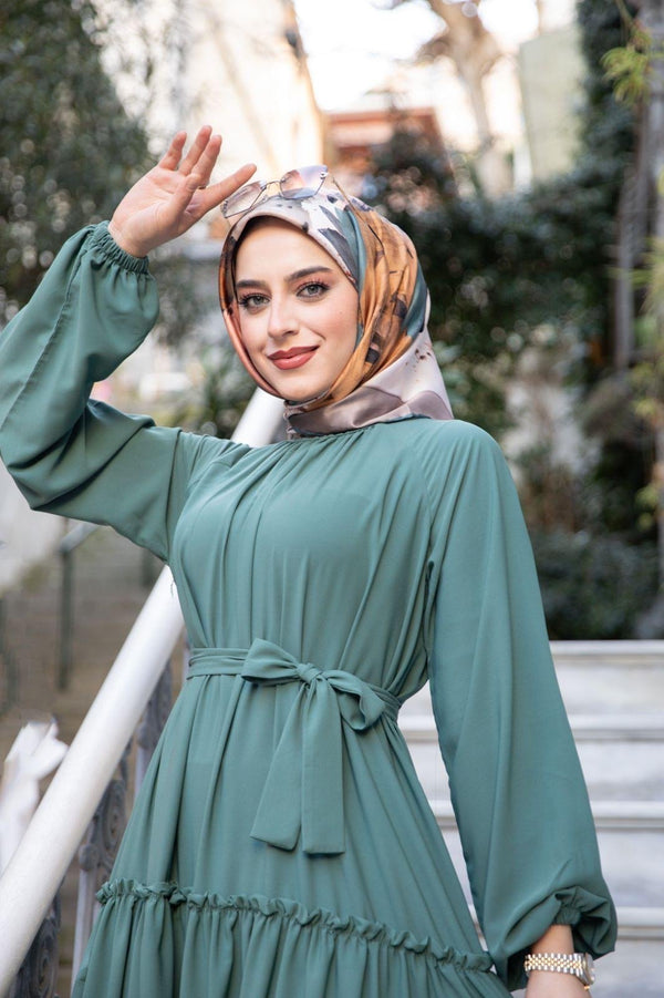 فستان رهف لون فيروزي 🧚🏻 - Lavia