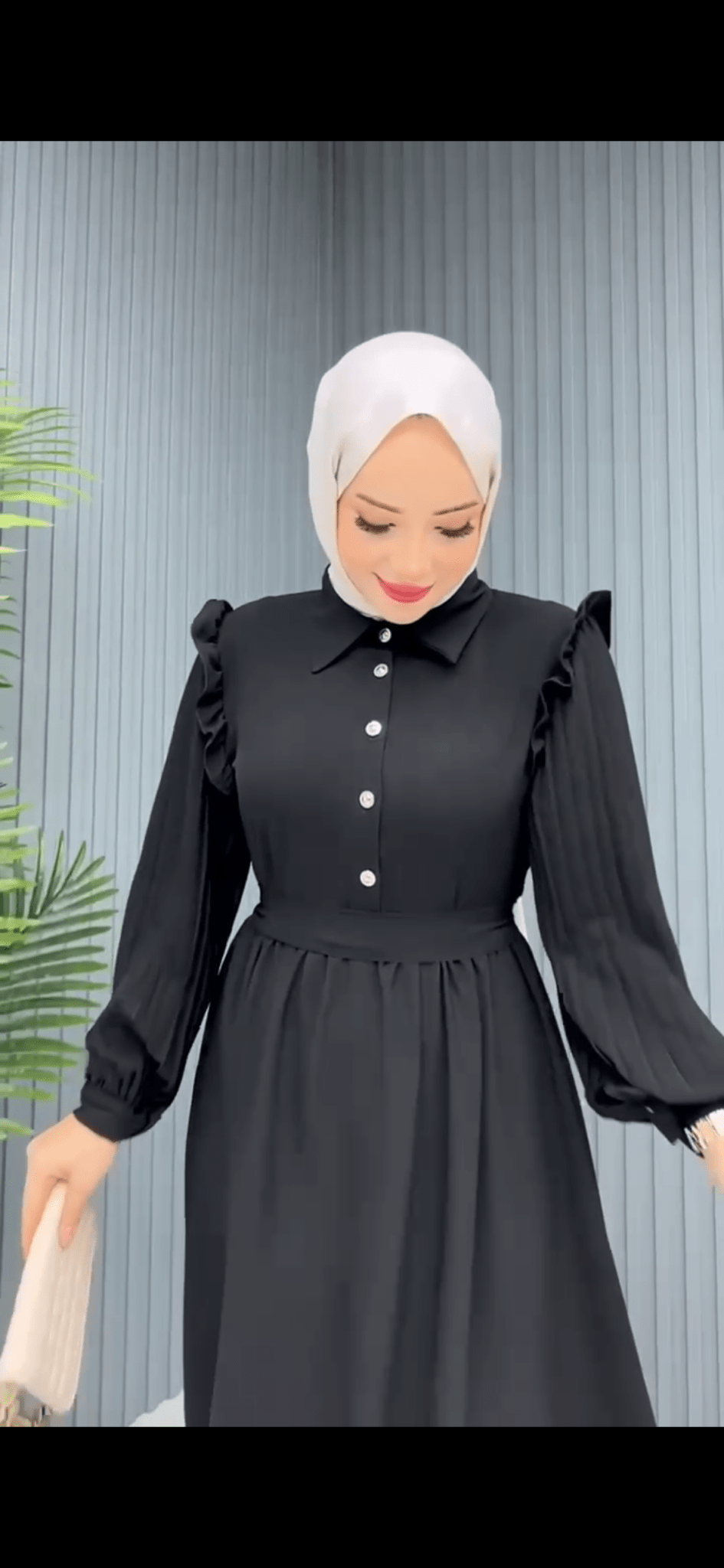 فستان شذى لون اسود - Lavia