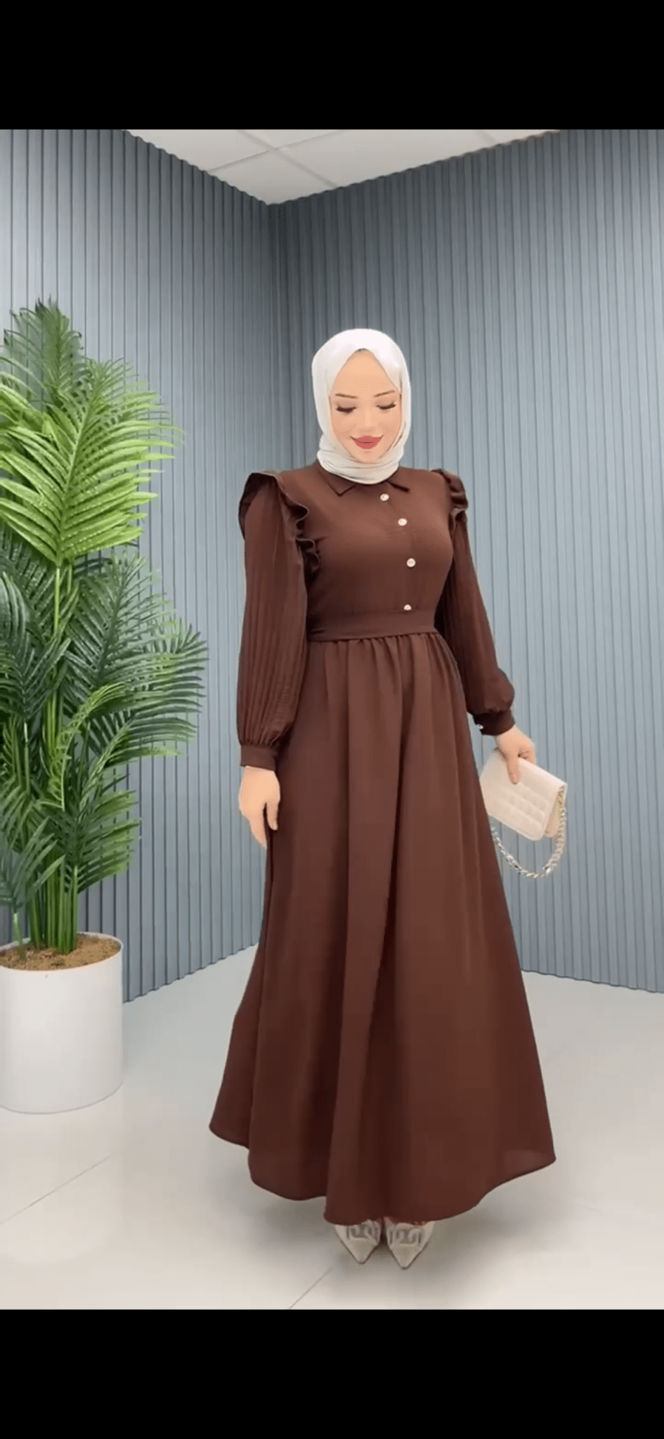 فستان شذى لون بني - Lavia