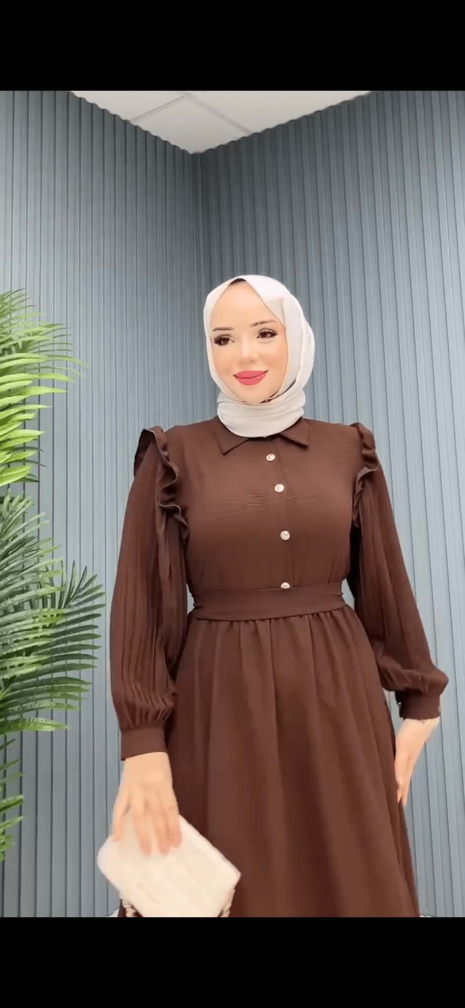 فستان شذى لون بني - Lavia