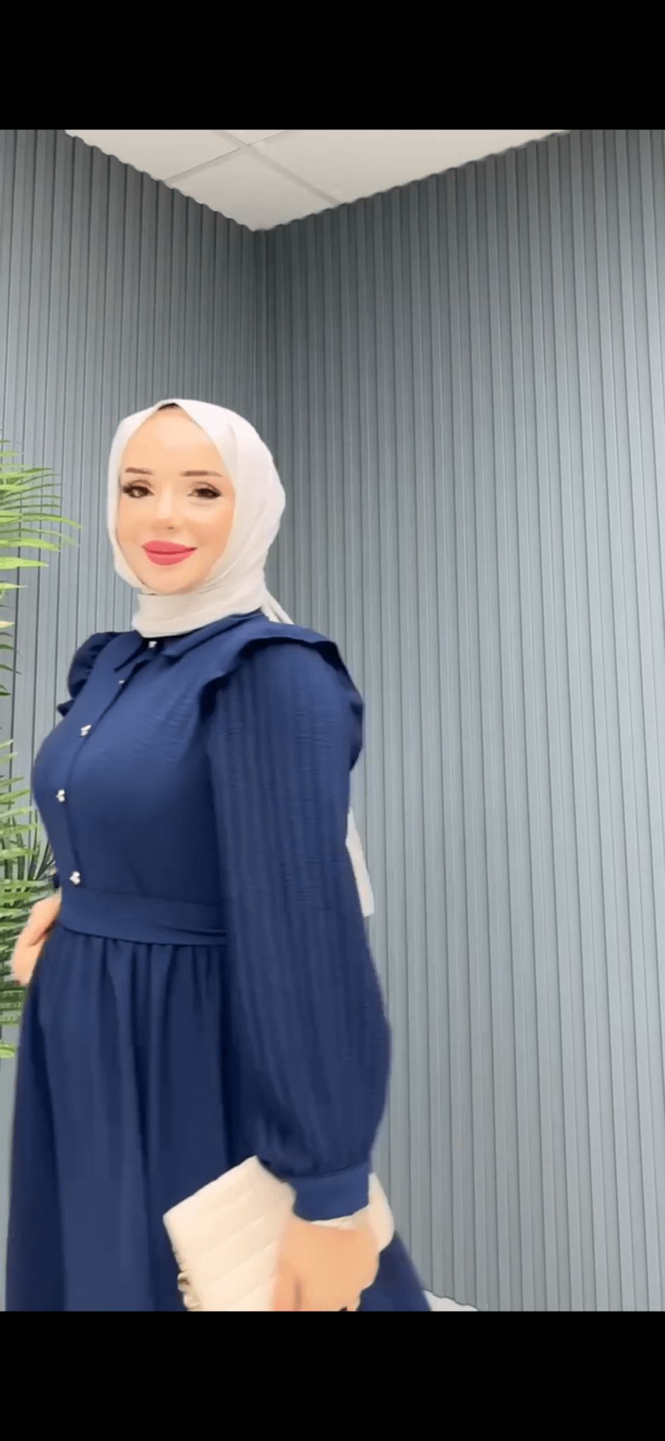 فستان شذى لون كحلي - Lavia