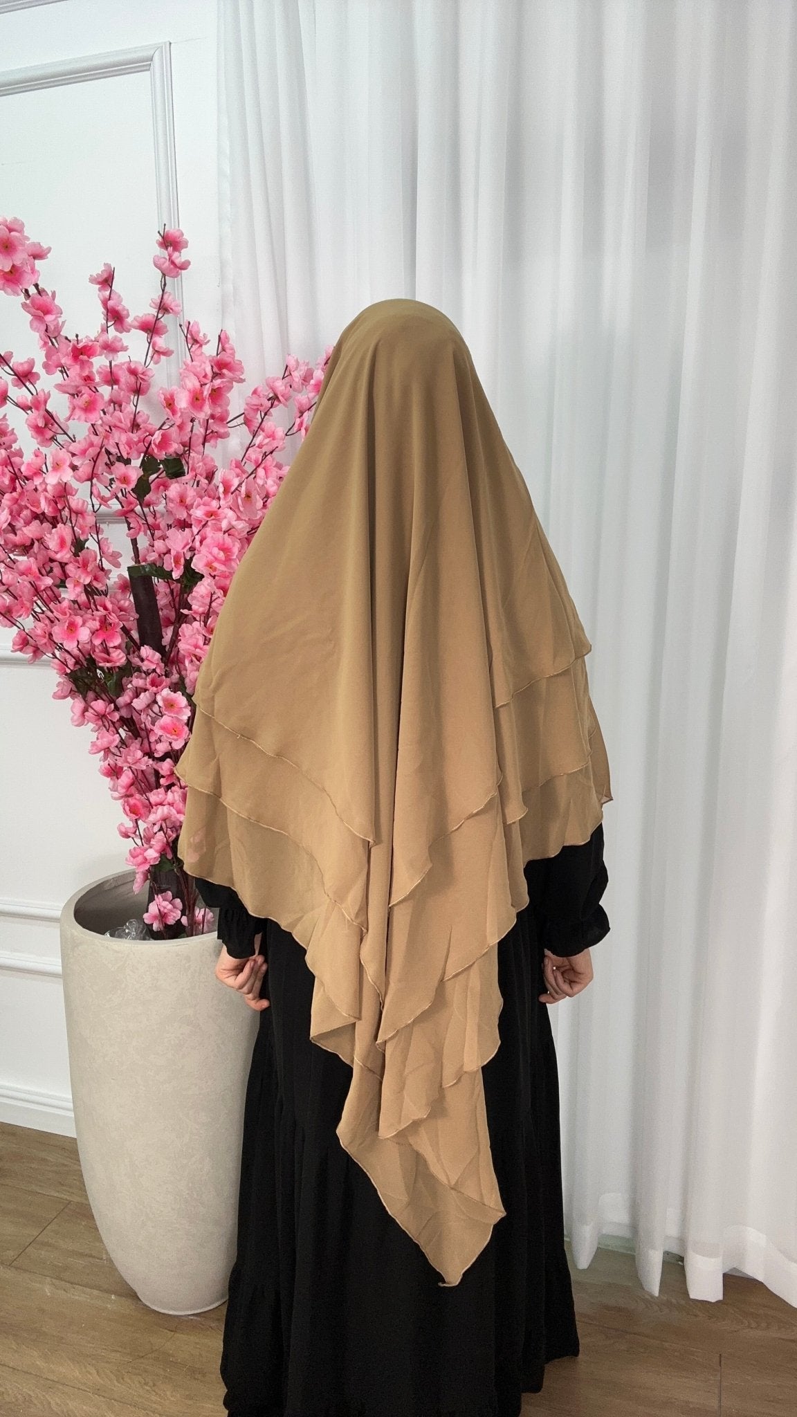 خمار لاڤيا شيفون ثلاثة طبقات طويل لون كراميل - Lavia