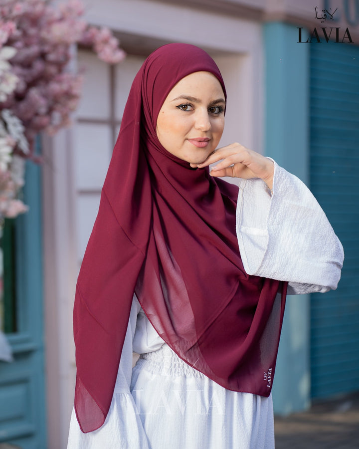 خمار ماليزي ناعم قماش جورجيت لون عنّابي - Lavia