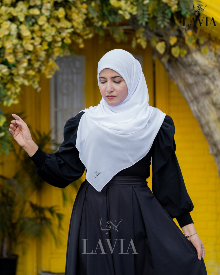 خمار ماليزي ناعم قماش جورجيت لون أبيض نقي - Lavia