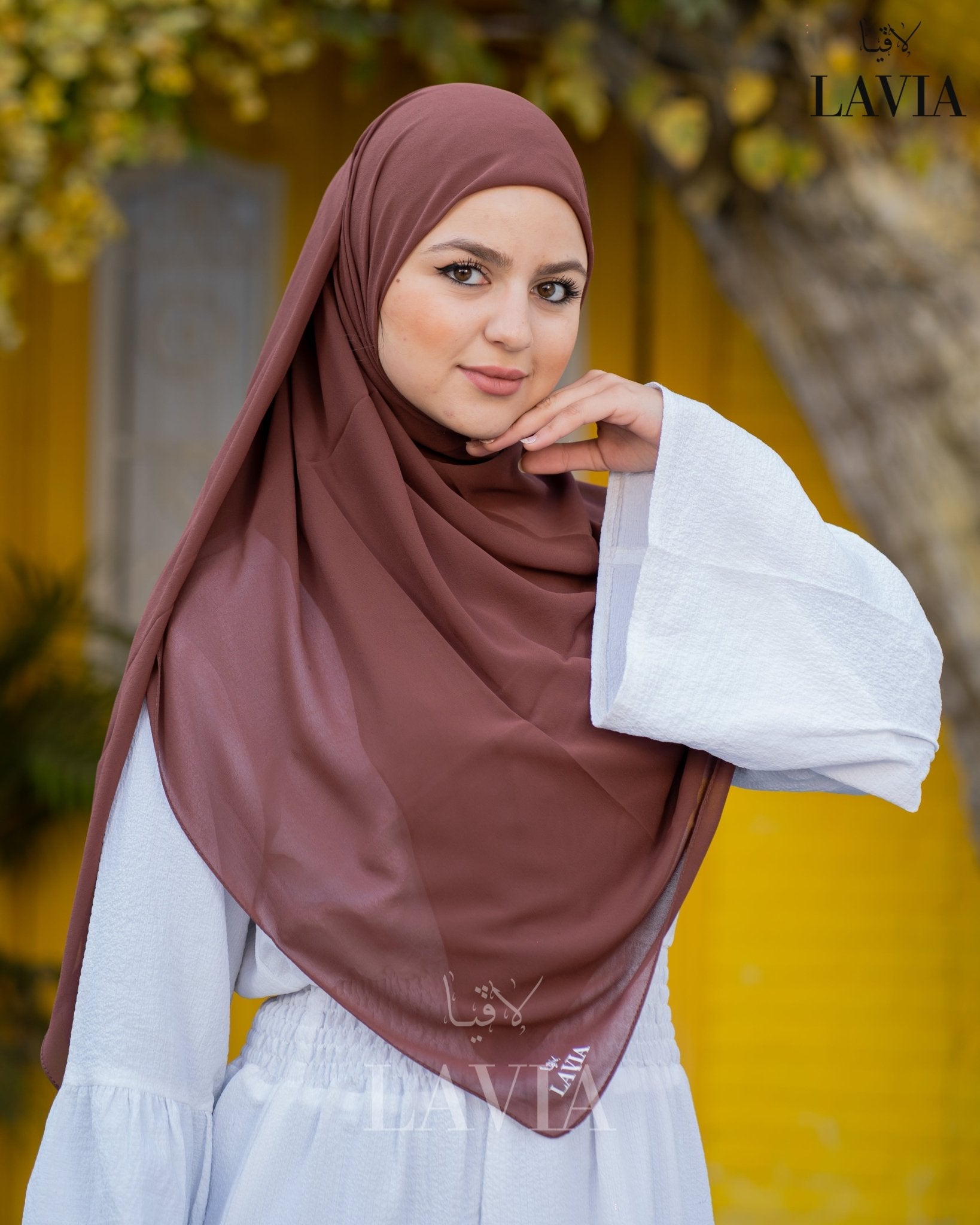 خمار ماليزي ناعم قماش جورجيت لون بني - Lavia