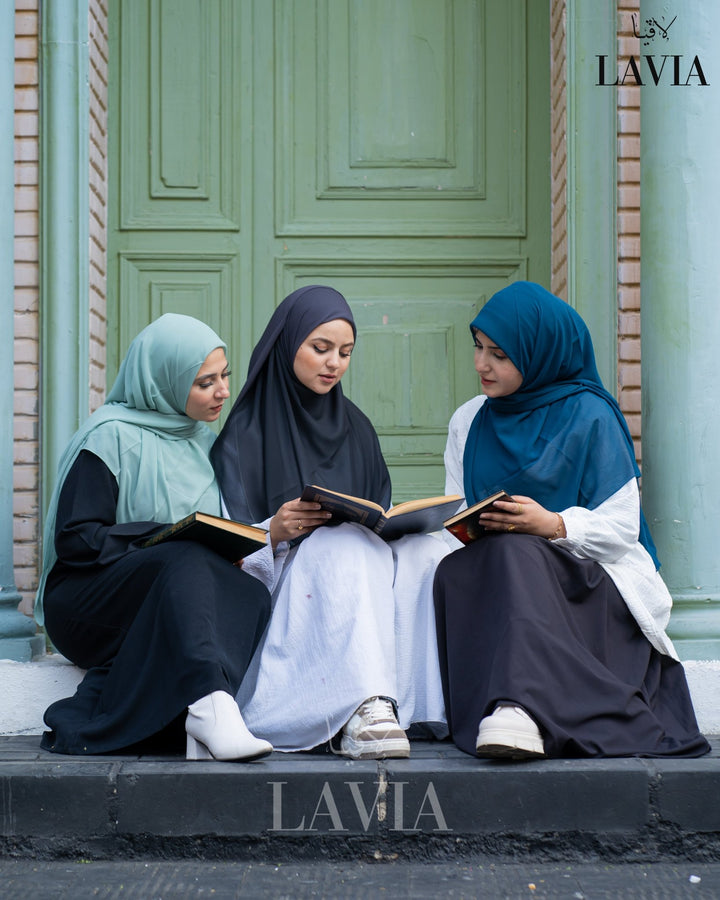 خمار ماليزي ناعم قماش جورجيت لون كحلي - Lavia