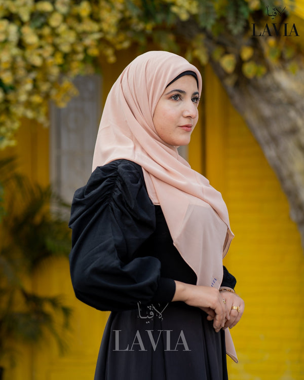 خمار ماليزي ناعم قماش جورجيت لون مشمشي فاتح - Lavia
