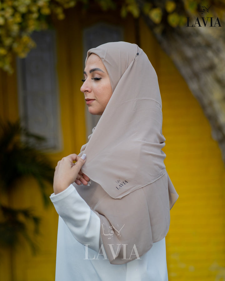 خمار ماليزي ناعم قماش جورجيت لون رملي - Lavia