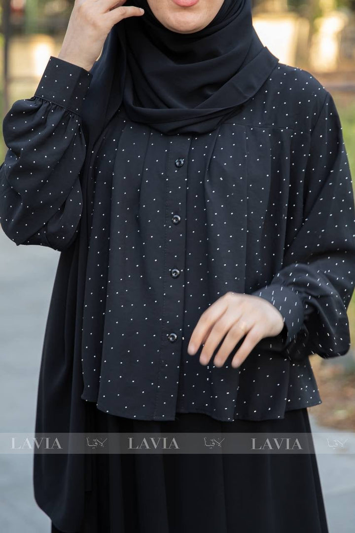قميص نجمة طول قصير لون أسود ⭐️ - Lavia